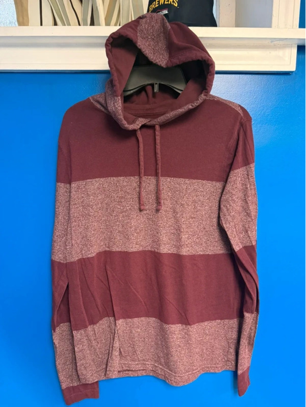 Prince & Fox Mens Medium Maroon Colorblock Lightweight Hoodie Sweatshirt